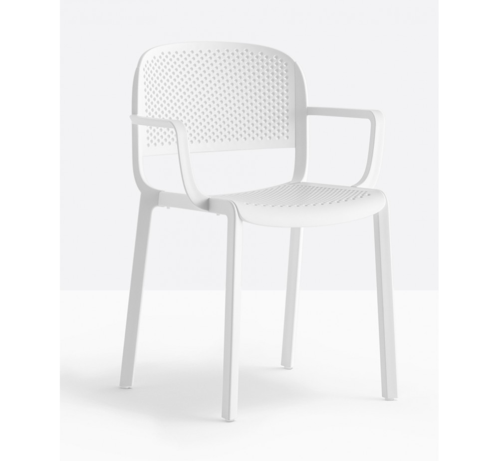 Dome 266 armchair by Pedrali | Avant Garde