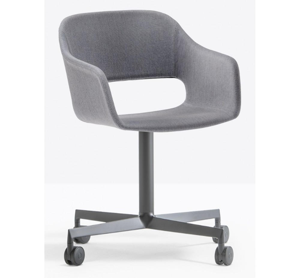 Babila 2776 armchair by Pedrali | Avant Garde