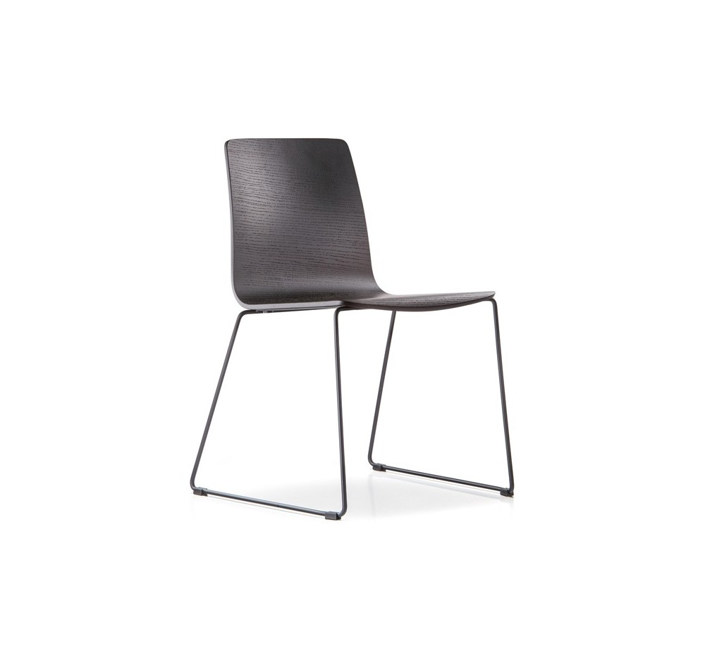 Inga 5619 chair