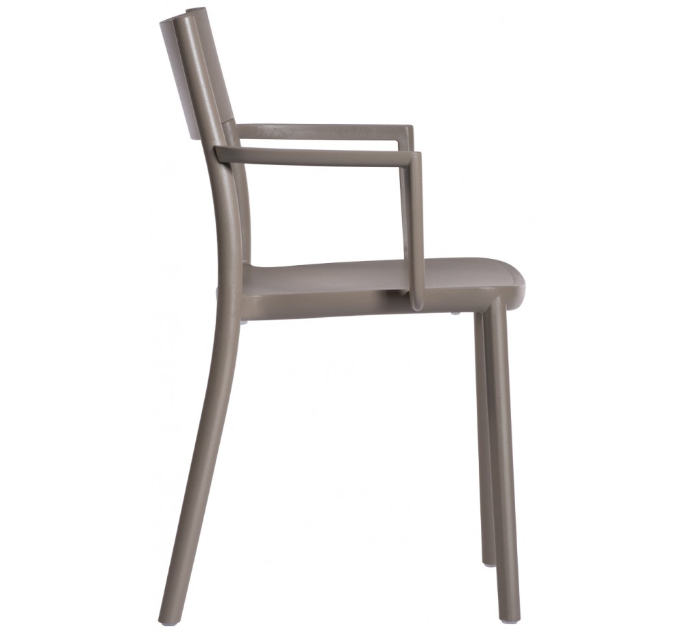 To-Me cod.234/A armchair technopolymer by Gaber | Avant Garde