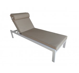 Kelsi lounger with cushion