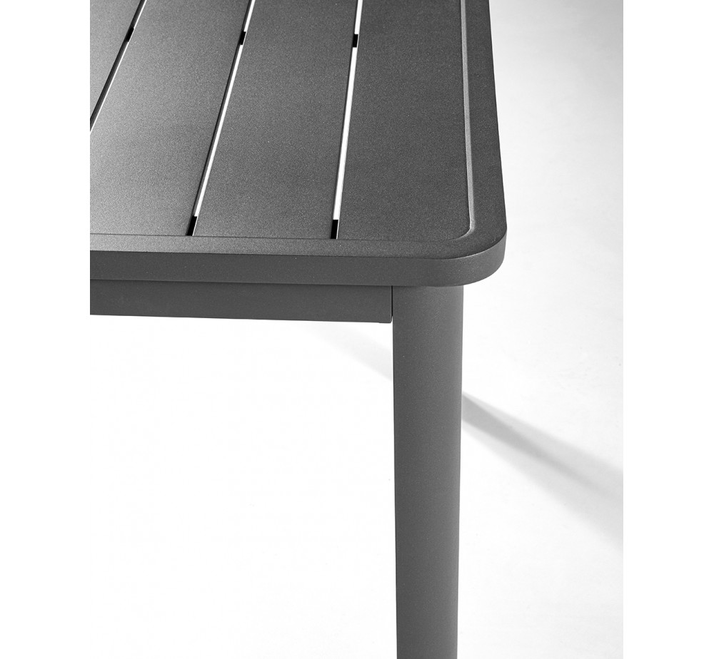 CANNES expandable table by Grosfillex - 2 years guarantee | Avant Garde