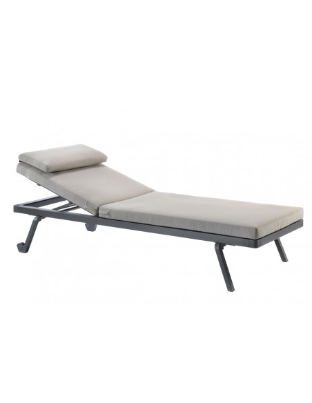 Etesian sunlounger  by Gaber - 2 years guarantee | Avant Garde design