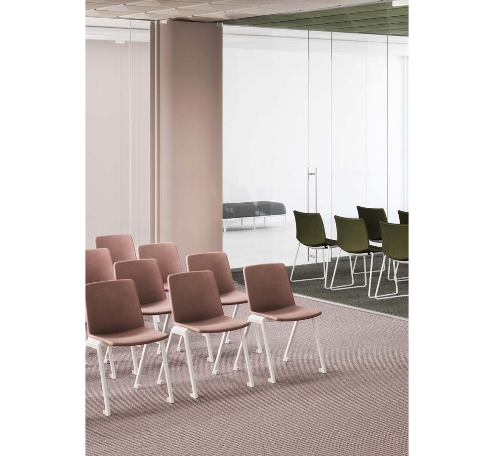 Jubel IV upholstered chair by Gaber | Avant Garde