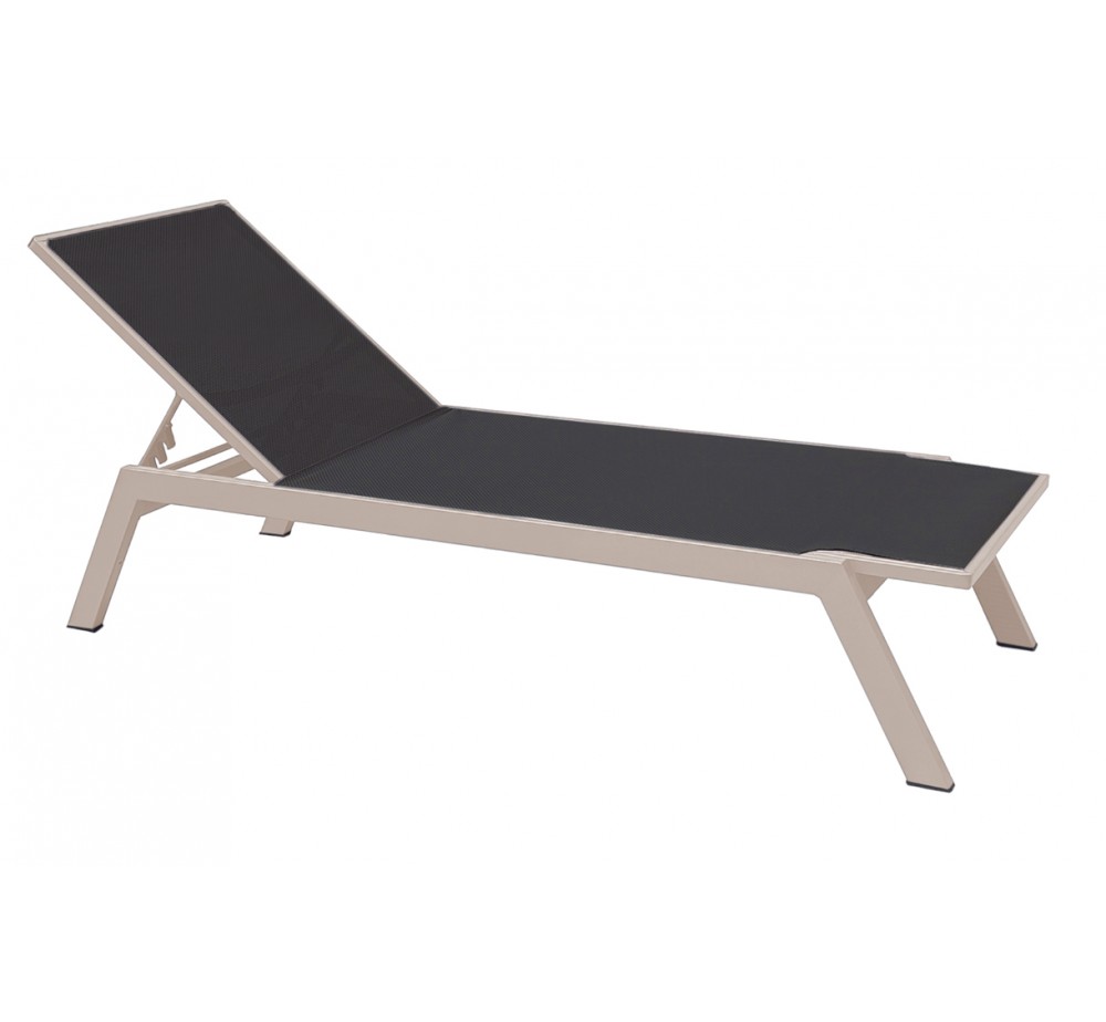 Kerr sunlounger - 2 years guarantee | Avant Garde