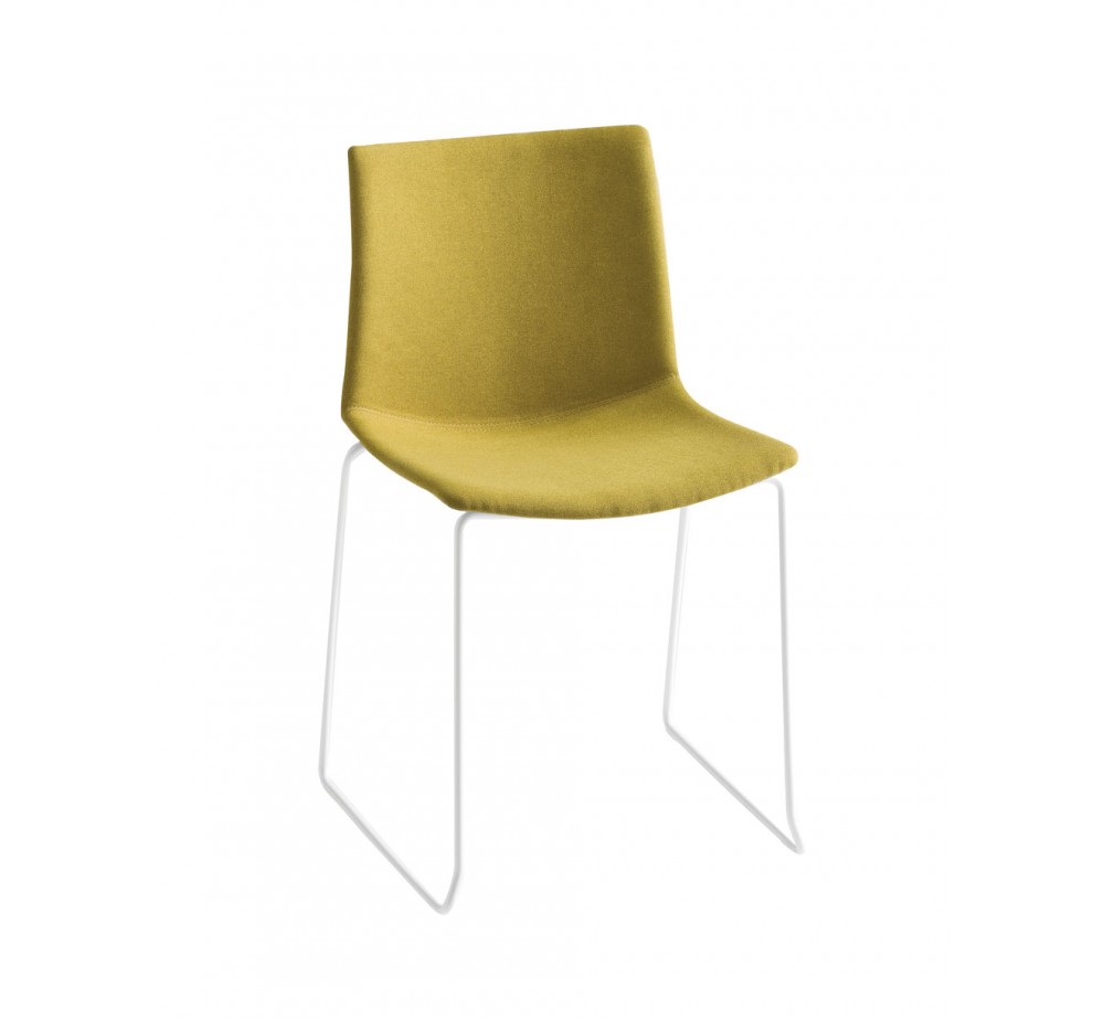 Kanvas S front upholstered chair by Gaber | Avant Garde